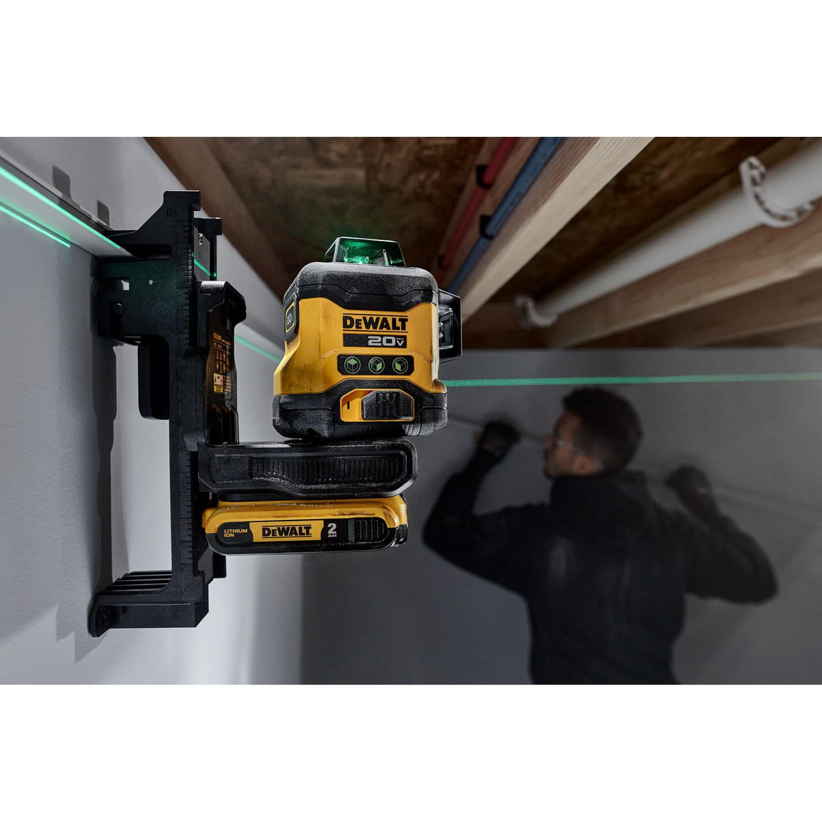 20V MAX Cross Line Laser Level V60795